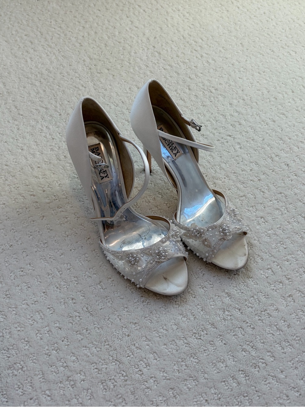 Badgley Mischka Ivory Beaded Peep-Toe Heels